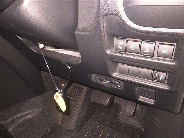 Toyota SIENTA 2024 8268571-8