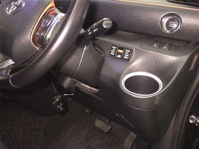 Toyota SIENTA 2015 8268574-8
