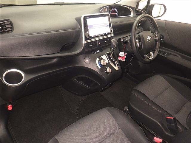 Toyota SIENTA 2021 8268575-4
