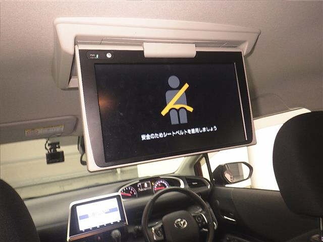 Toyota SIENTA 2021 8268575-8