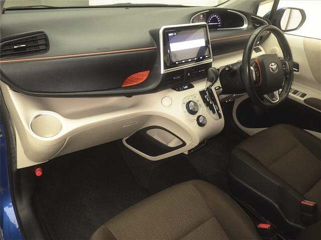 Toyota SIENTA 2019 8268577-4