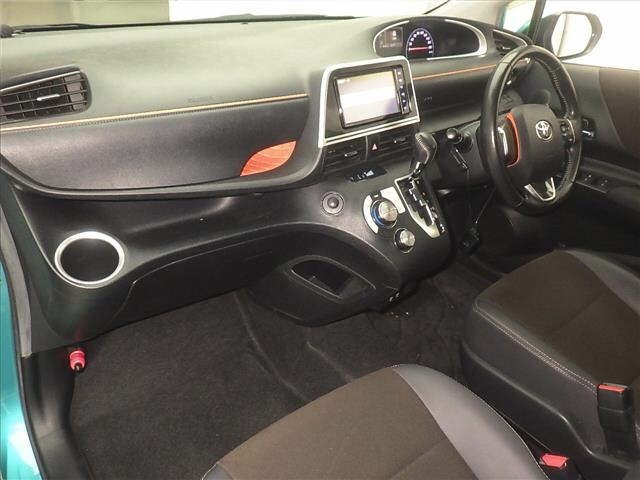 Toyota SIENTA 2018 8268580-4