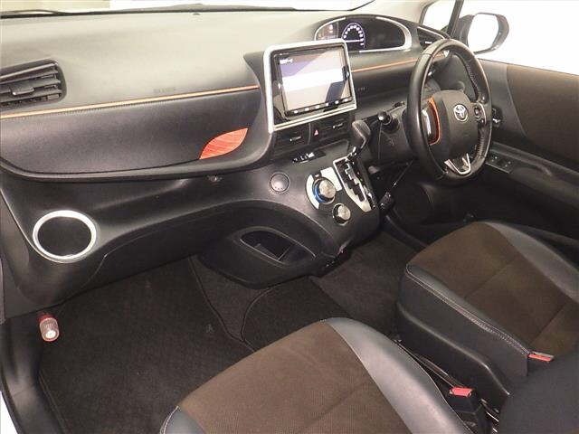 Toyota SIENTA 2019 8268581-4