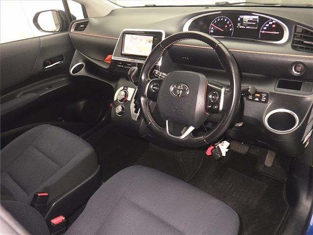 Toyota SIENTA 2015 8268585-3