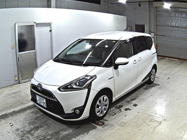 Toyota SIENTA 2017 8268587-4