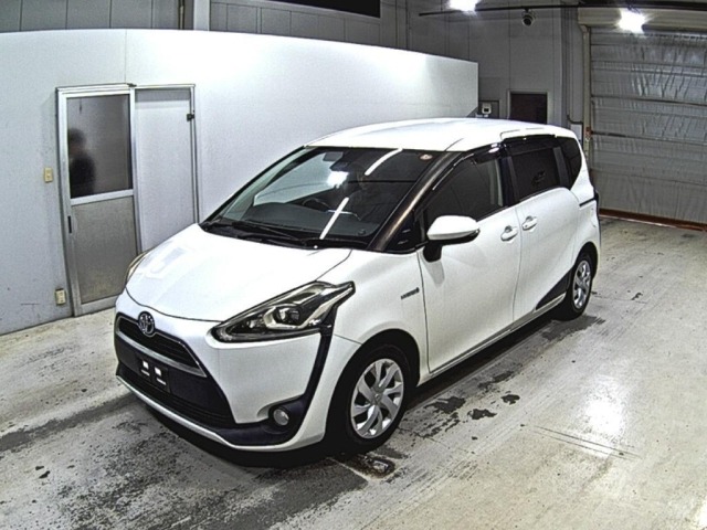 Toyota SIENTA 2016 8268592-4