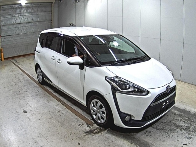 Toyota SIENTA 2016 8268594-0