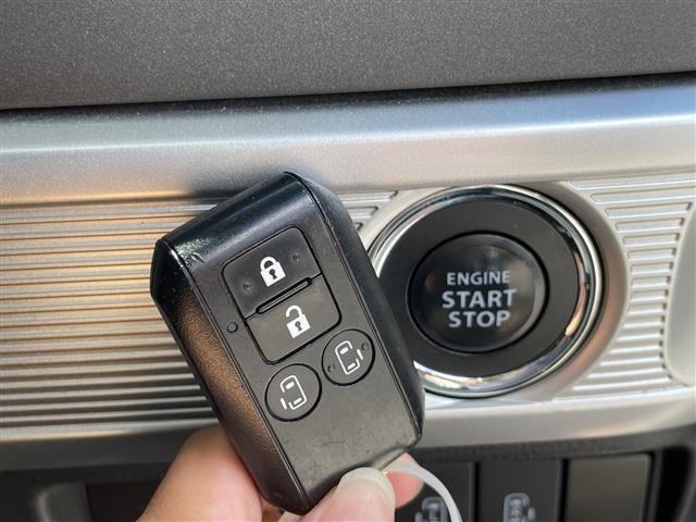 Suzuki SPACIA 2022 8268618-19