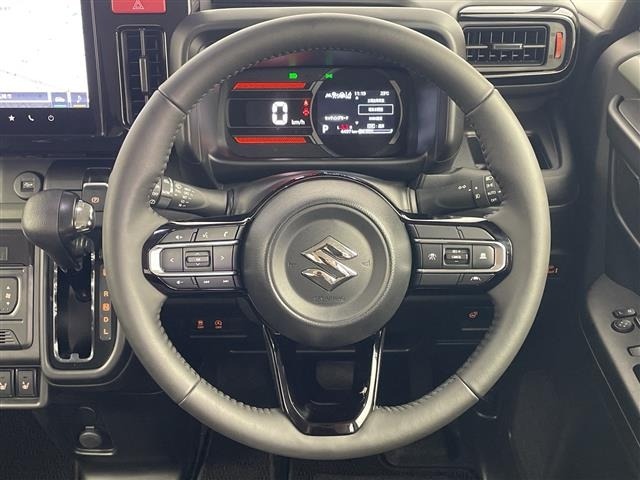 Suzuki SPACIA 2025 8268622-2
