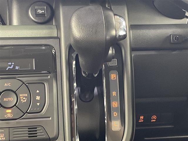 Suzuki SPACIA 2025 8268622-22
