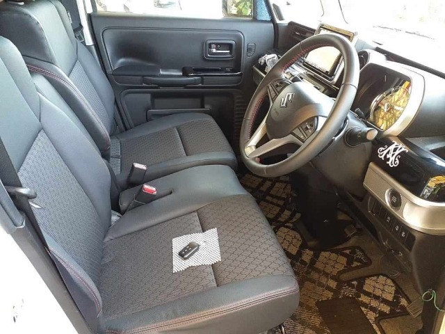 Suzuki SPACIA 2019 8272098-8