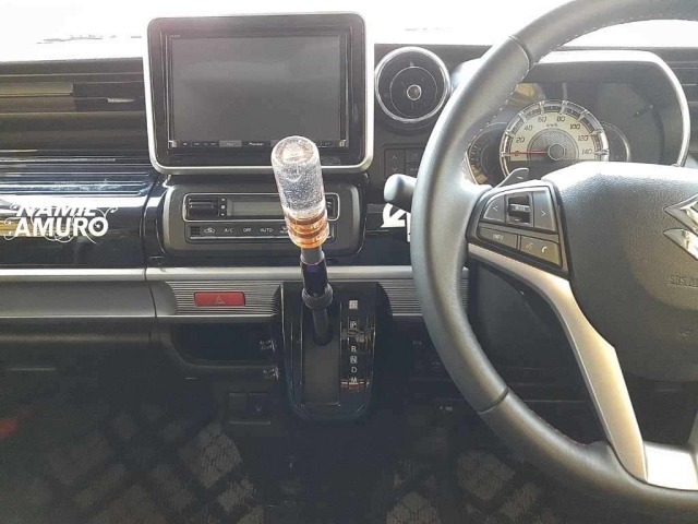 Suzuki SPACIA 2019 8272098-9