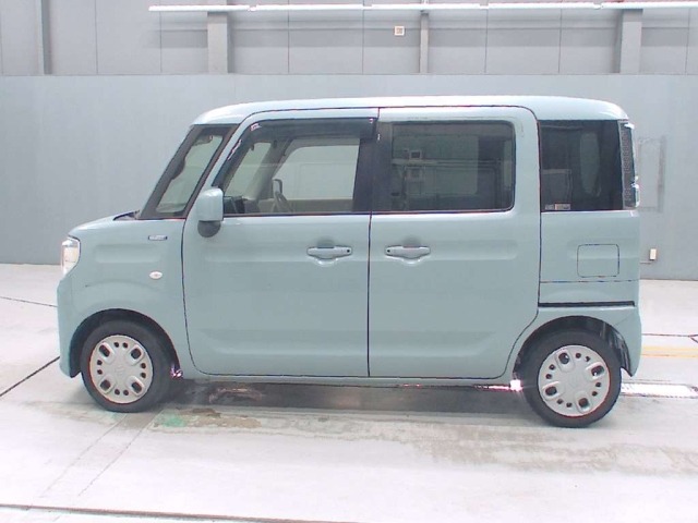 Suzuki SPACIA 2019 8272099-4