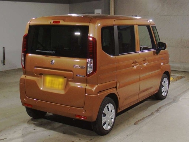 Suzuki SPACIA 2024 8272111-1