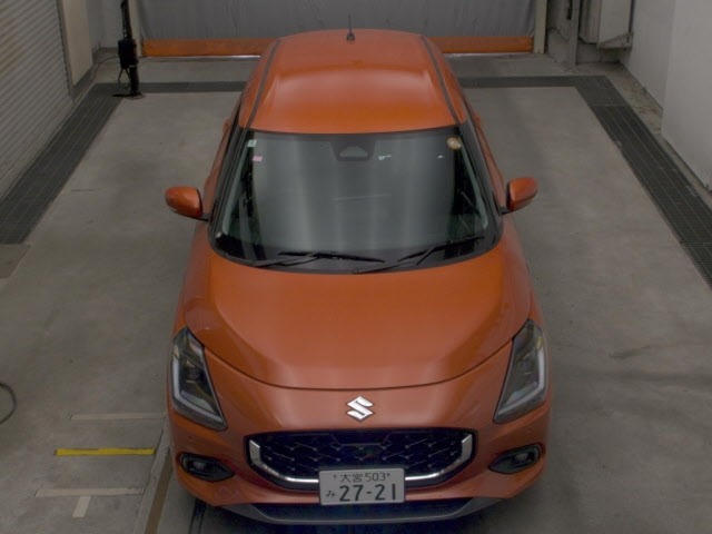 Suzuki SWIFT 2024 8268494-6