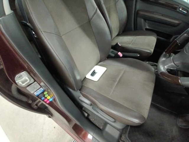 Suzuki SWIFT 2009 8268506-10