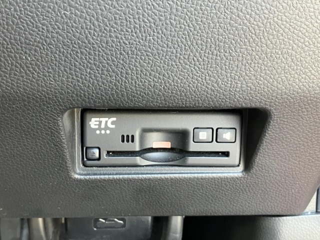 Suzuki SWIFT 2021 8268520-5