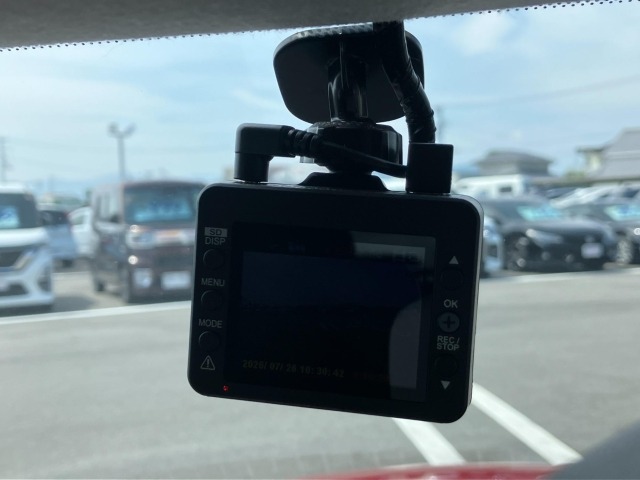 Suzuki SWIFT 2021 8268520-6