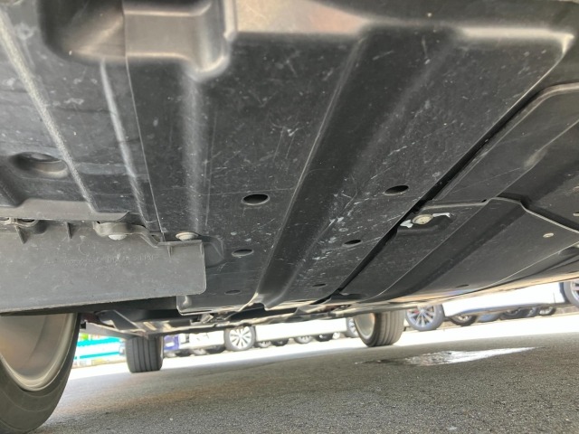 Suzuki SWIFT 2021 8268520-9