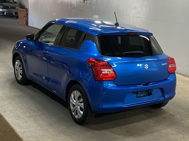 Suzuki SWIFT 2022 8268524-1