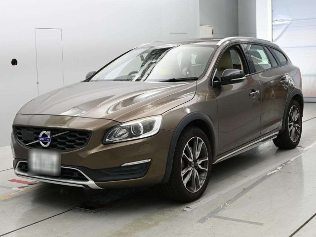 Volvo V60 2015 8271677-0