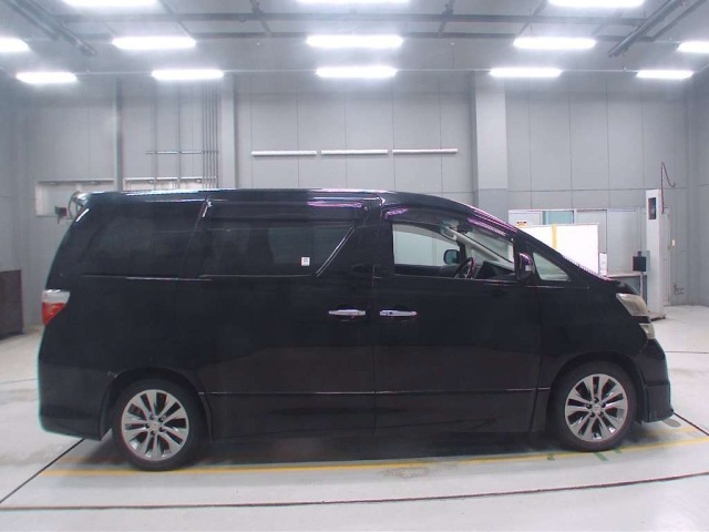 Toyota VELLFIRE 2010 8268685-3