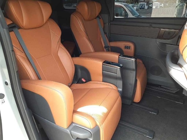 Toyota VELLFIRE 2023 8268686-10
