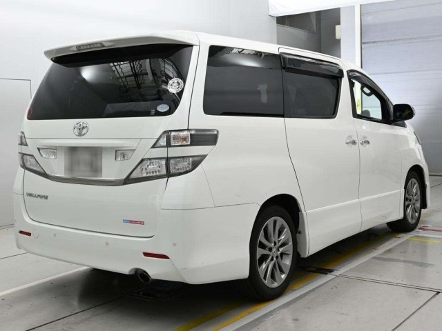 Toyota VELLFIRE 2010 8268705-1