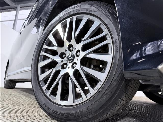 Toyota VELLFIRE 2015 8268876-9