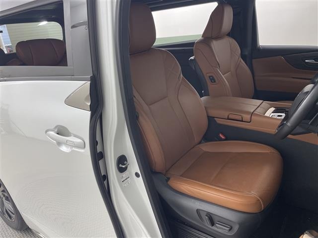 Toyota VELLFIRE 2024 8268932-1