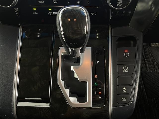 Toyota VELLFIRE 2016 8268934-11