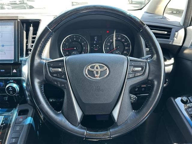 Toyota VELLFIRE 2017 8268941-16