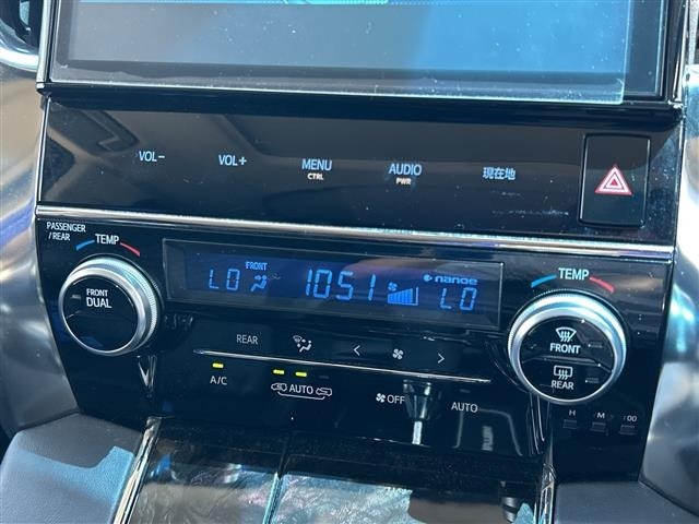 Toyota VELLFIRE 2017 8268941-7