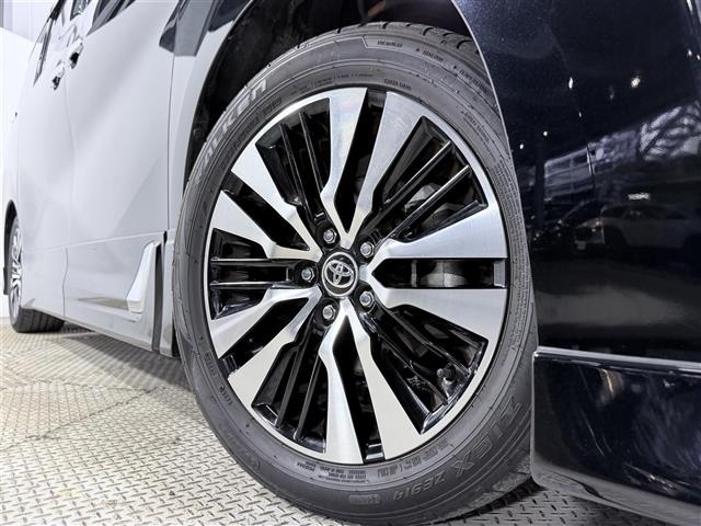 Toyota VELLFIRE 2019 8268942-6