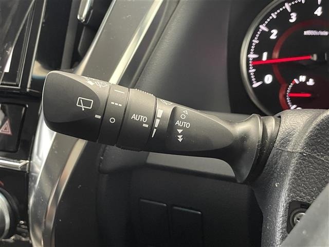 Toyota VELLFIRE 2019 8268943-3