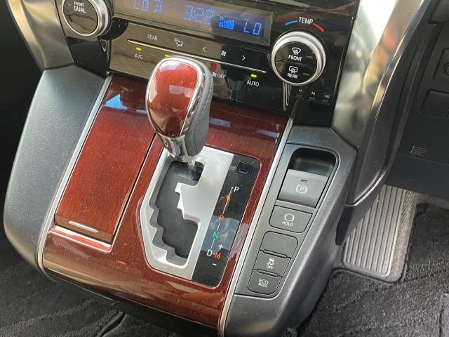 Toyota VELLFIRE 2016 8268944-10