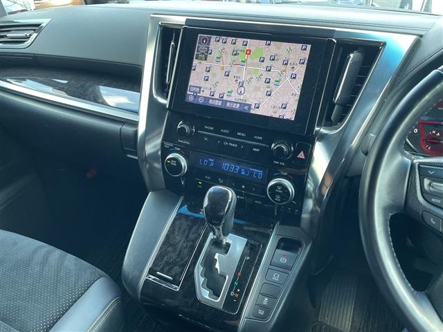Toyota VELLFIRE 2021 8268945-2