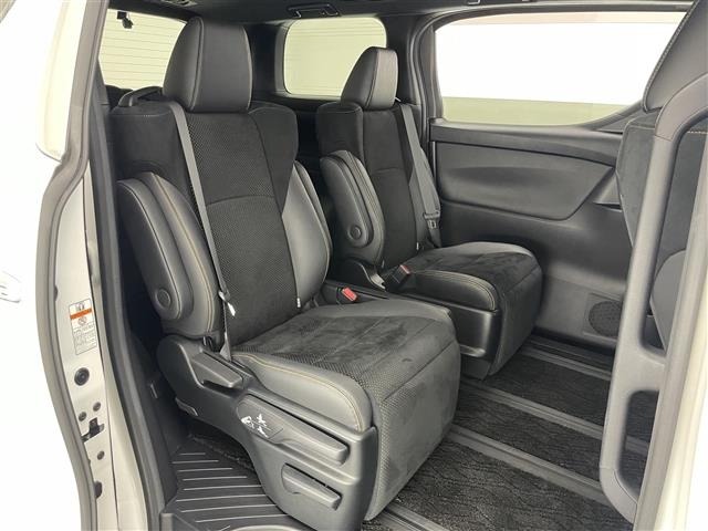 Toyota VELLFIRE 2021 8268950-4