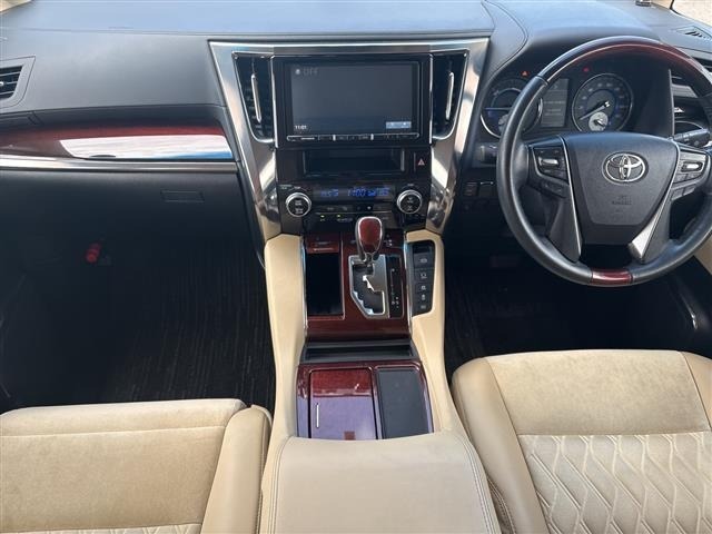 Toyota VELLFIRE 2016 8268951-16