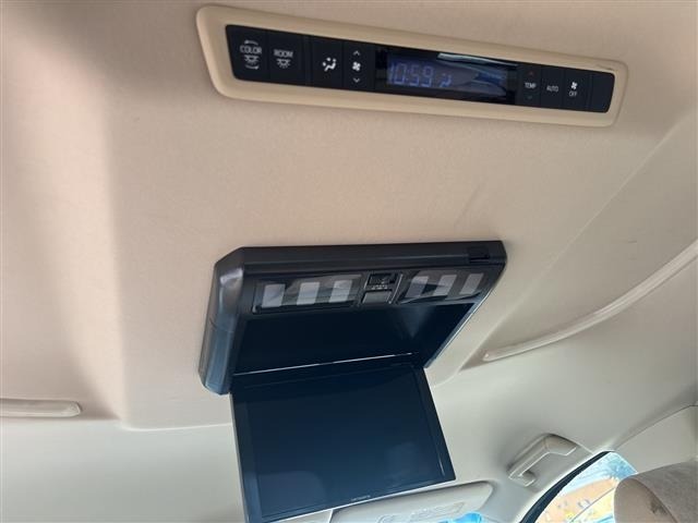 Toyota VELLFIRE 2016 8268951-19