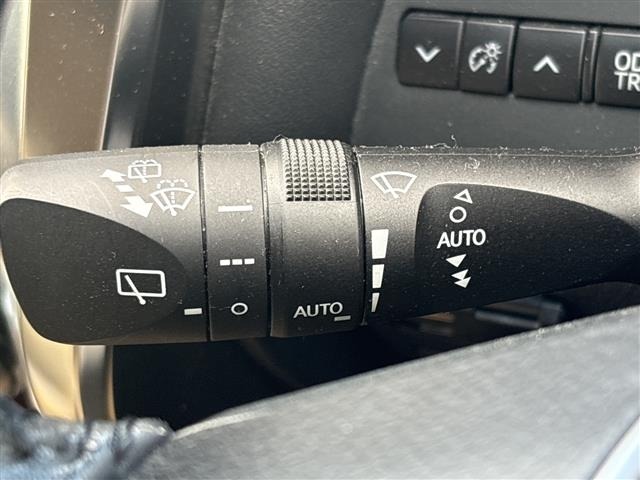 Toyota VELLFIRE 2016 8268951-21