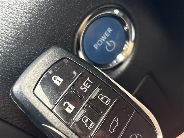 Toyota VELLFIRE 2016 8268951-4