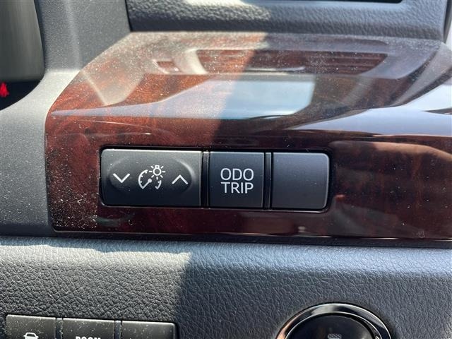 Toyota VELLFIRE 2012 8268952-17