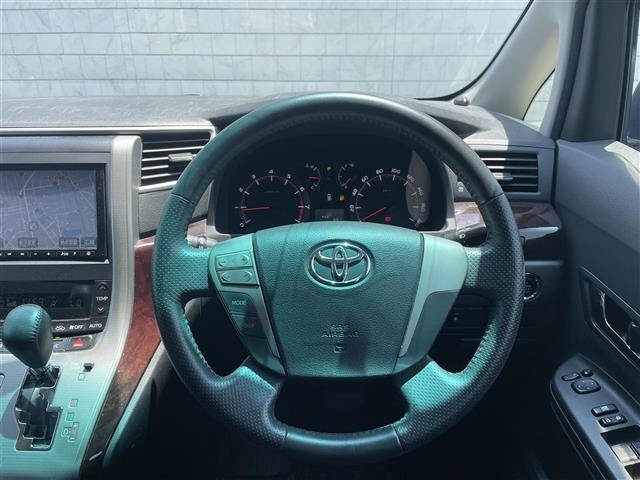 Toyota VELLFIRE 2012 8268952-21