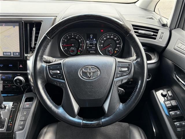 Toyota VELLFIRE 2017 8268953-1