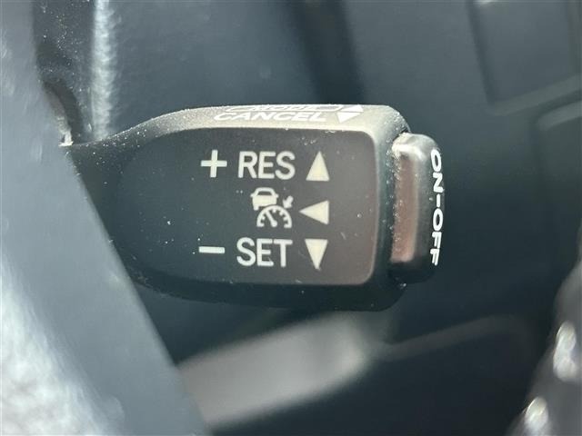 Toyota VELLFIRE 2017 8268957-1