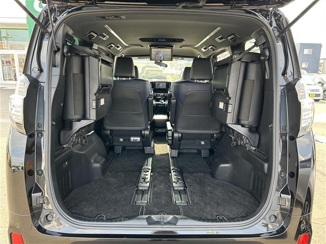 Toyota VELLFIRE 2017 8268957-21