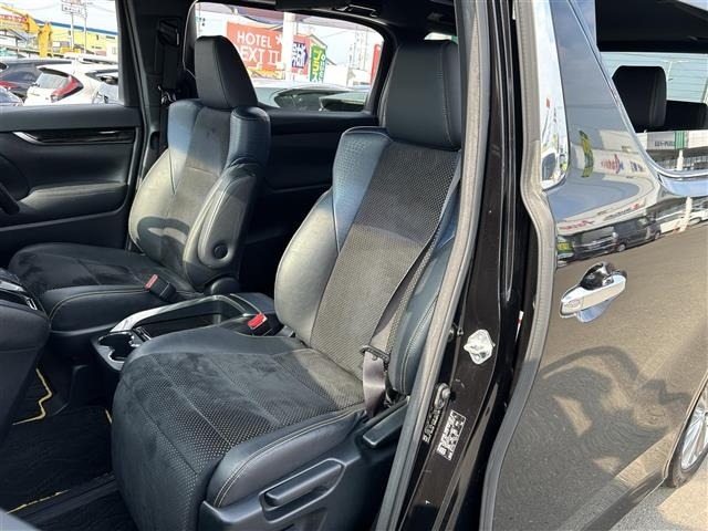 Toyota VELLFIRE 2017 8268957-7