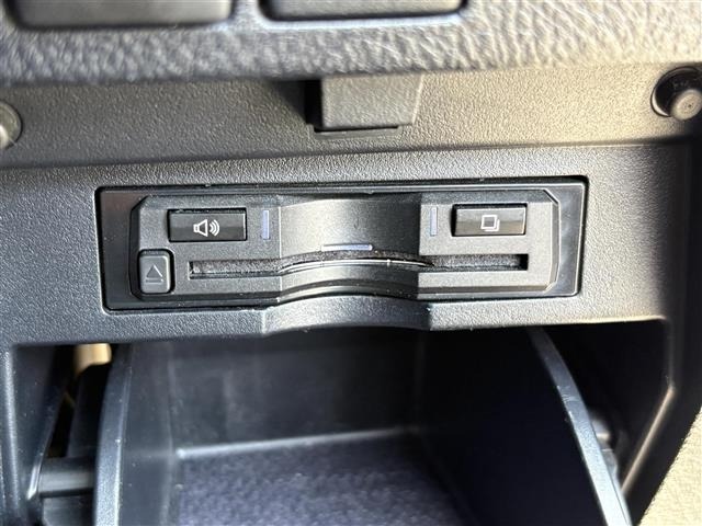 Toyota VELLFIRE 2015 8268969-7