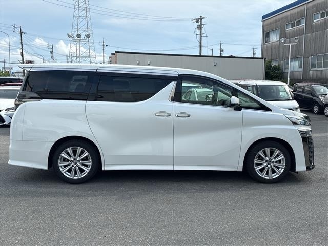 Toyota VELLFIRE 2019 8268970-2